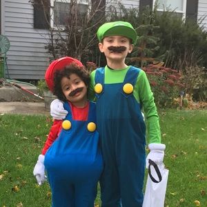 Meet your Posher, Cortney